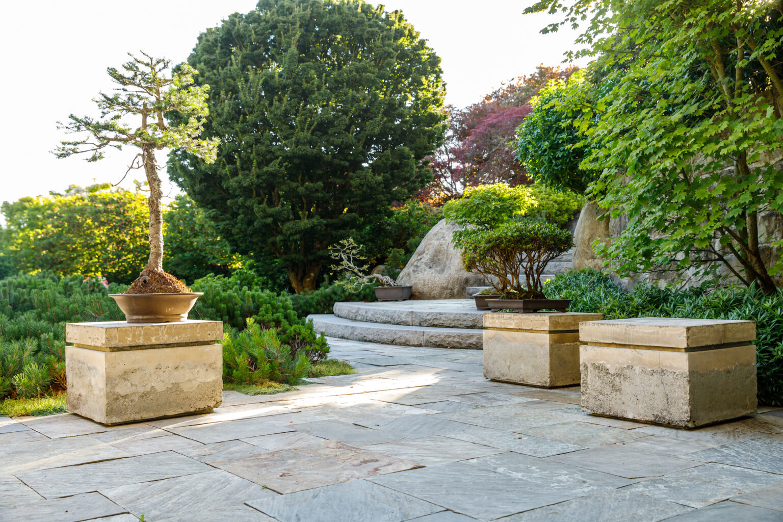 High end landscape construction by Fossil Landscape Construction in Vancouver BC featuring refined outdoor spaces, detailed craftsmanship and timeless design.