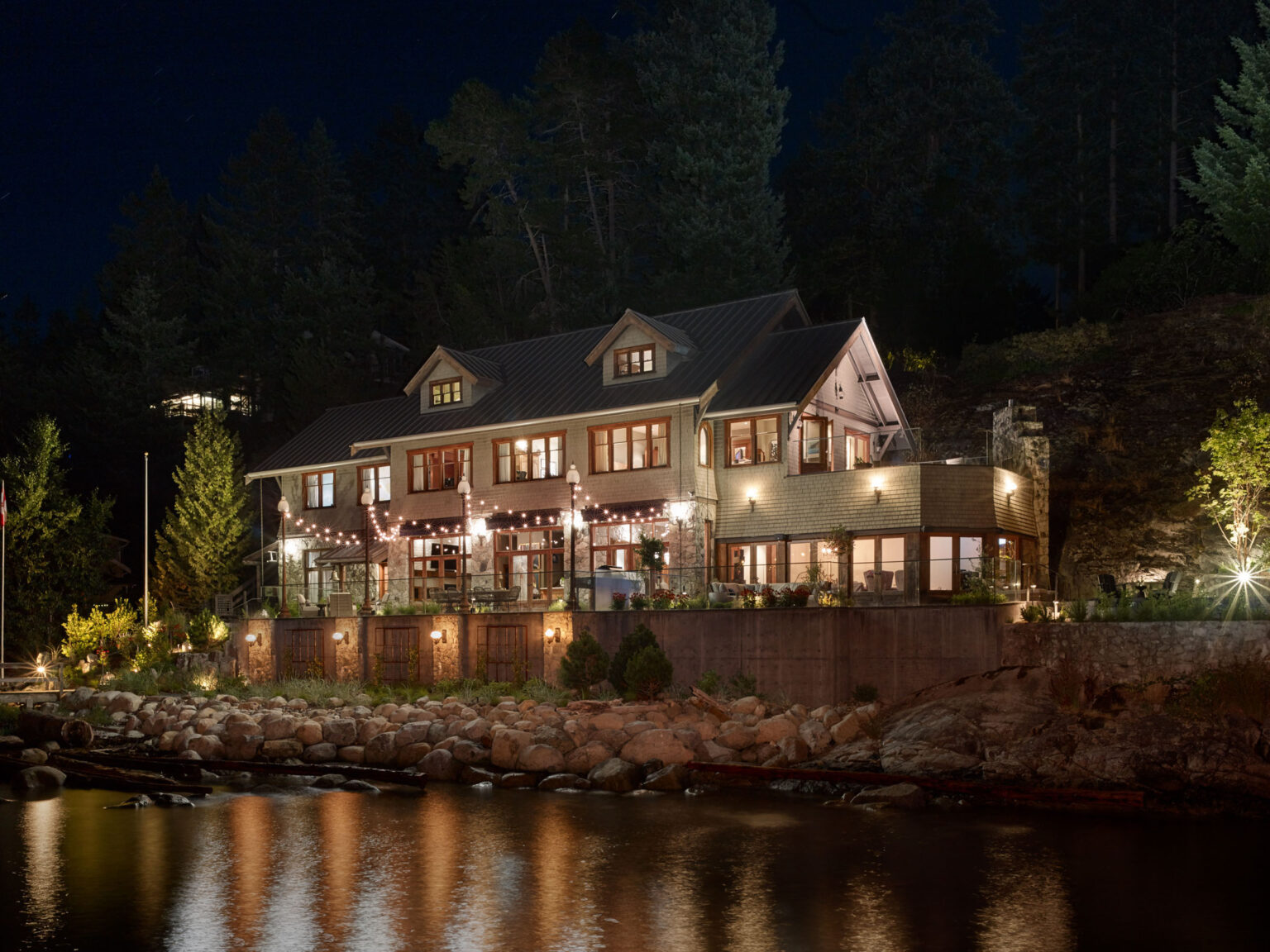 High end landscape construction by Fossil Landscape Construction in Vancouver BC featuring refined outdoor spaces, detailed craftsmanship and timeless design.
