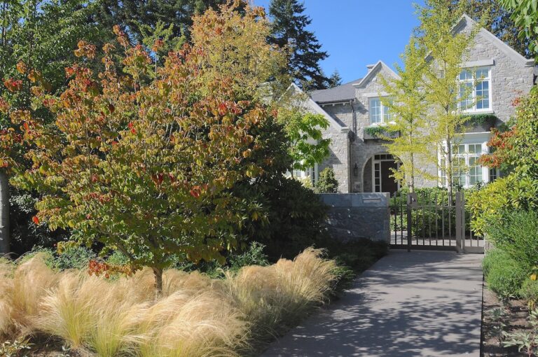 High end landscape construction by Fossil Landscape Construction in Vancouver BC featuring refined outdoor spaces, detailed craftsmanship and timeless design.
