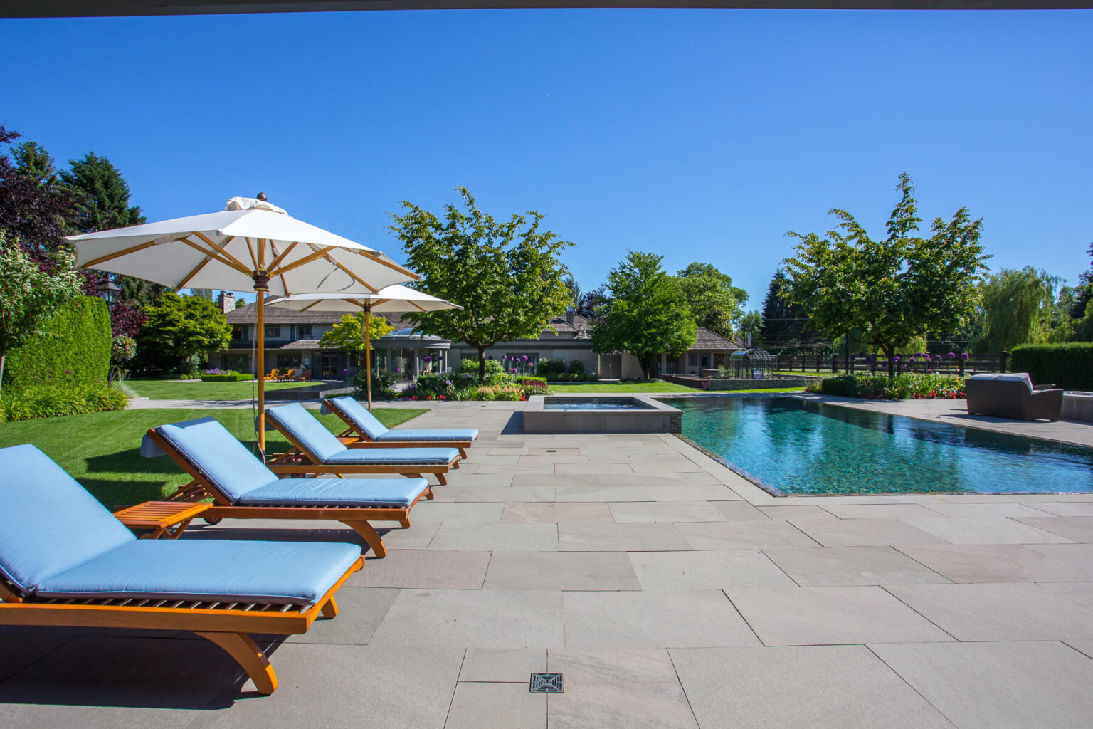 High end landscape construction by Fossil Landscape Construction in Vancouver BC featuring refined outdoor spaces, detailed craftsmanship and timeless design.