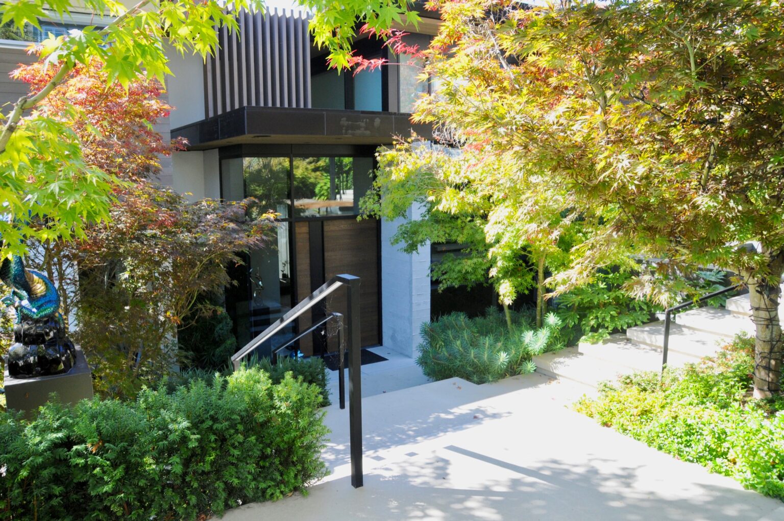 High end landscape construction by Fossil Landscape Construction in Vancouver BC featuring refined outdoor spaces, detailed craftsmanship and timeless design.